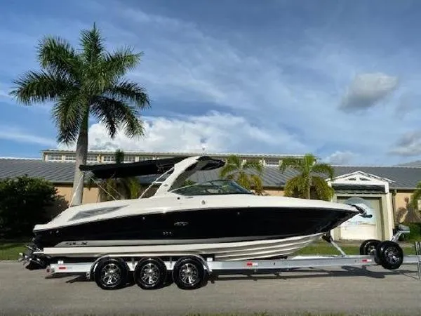 Slide: The Image of Sea Ray 300 SLX 2013 - 0