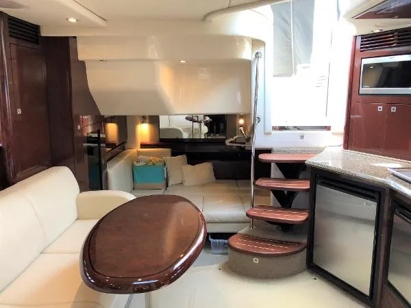 Slide: The Image of Sea Ray 40 Sundancer 2008 - 11