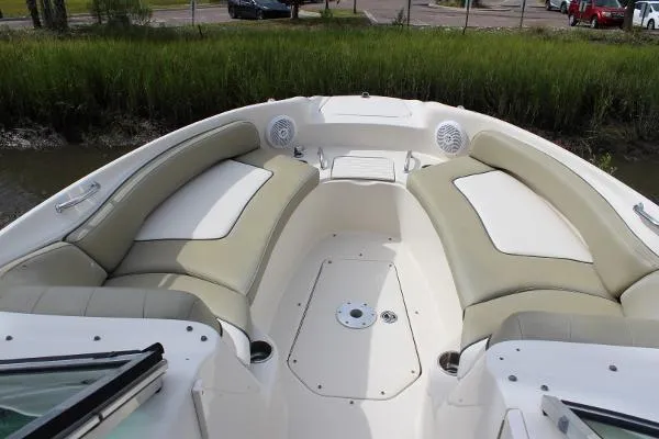 Slide: The Image of Sea Ray 240 Sundeck 2006 - 10