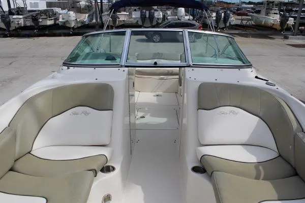 Slide: The Image of Sea Ray 240 Sundeck 2006 - 11