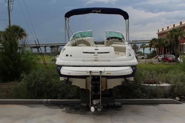 Slide: The Image of Sea Ray 240 Sundeck 2006 - 2
