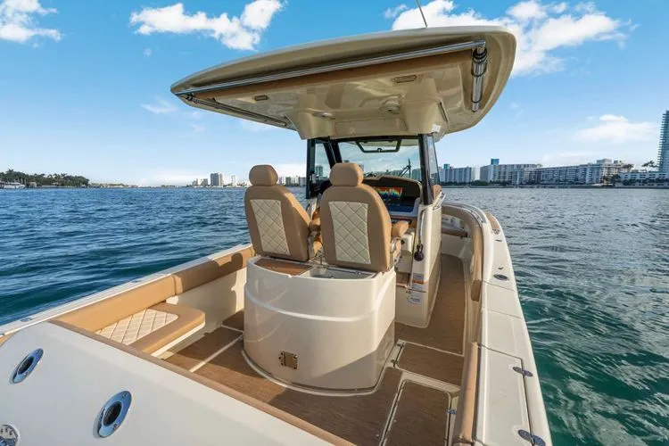 Slide: The Image of 2022 Chris-craft Catalina 30 - Image 12 - 12