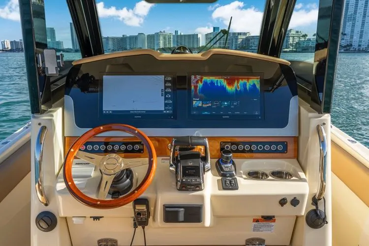 Slide: The Image of 2022 Chris-craft Catalina 30 - Image 30 - 30