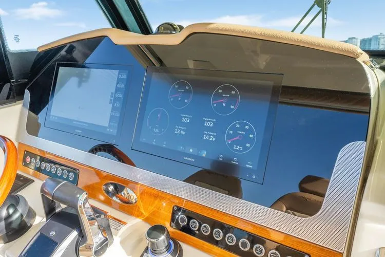 Slide: The Image of 2022 Chris-craft Catalina 30 - Image 31 - 31