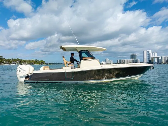 Slide: The Image of 2022 Chris-craft Catalina 30 - Image 4 - 4