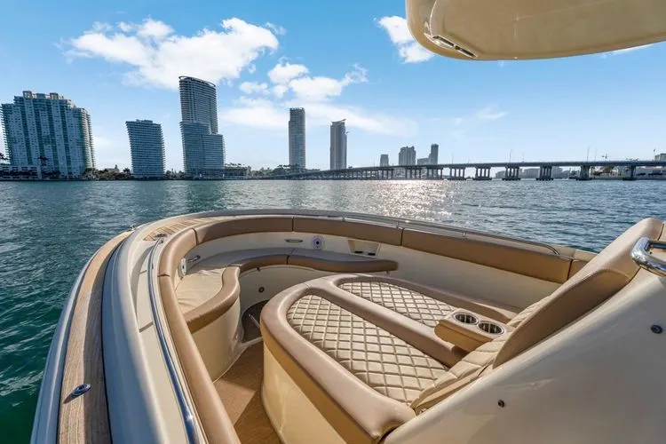 Slide: The Image of 2022 Chris-craft Catalina 30 - Image 41 - 41