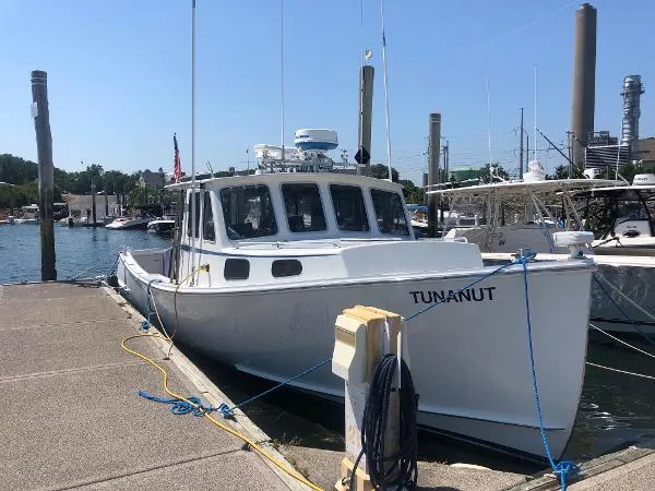 Slide: The Image of Northern Bay 36 Tuna rigged hardtop 2001 - 1
