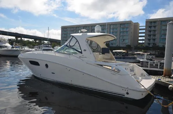Slide: The Image of Sea Ray 350 Sundancer 2008 - 1