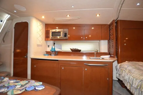 Slide: The Image of Sea Ray 350 Sundancer 2008 - 7