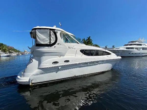Slide: The Image of Sea Ray 40 Motor Yacht 2007 - 3