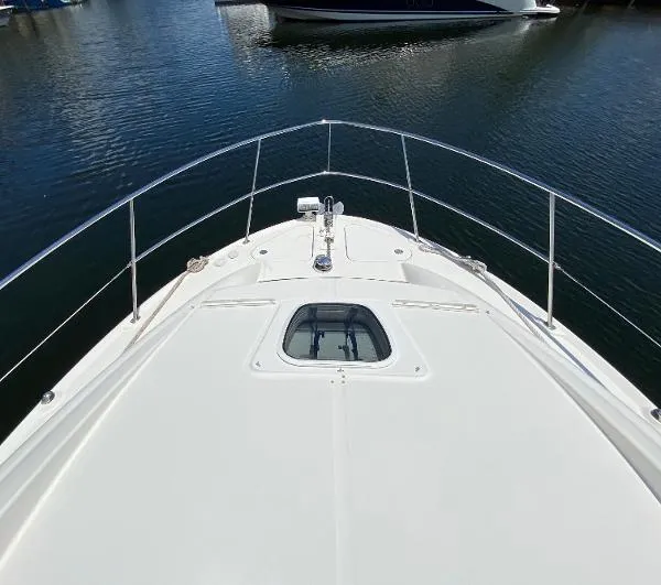 Slide: The Image of Sea Ray 40 Motor Yacht 2007 - 6