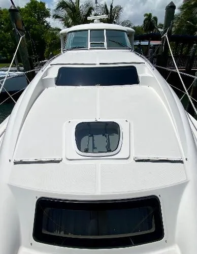 Slide: The Image of Sea Ray 40 Motor Yacht 2007 - 8