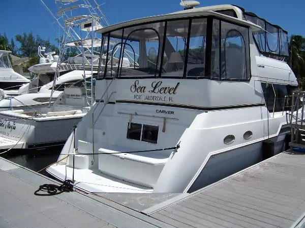 Slide: The Image of Carver Yachts 406 Aft Cabin Motor Yacht 2000 - 4