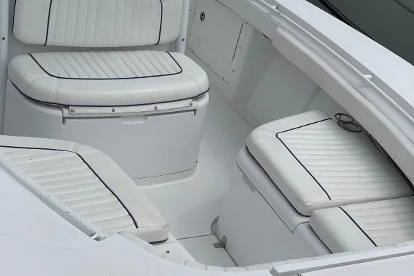 Slide: The Image of Southport 26 Center Console 2007 - 4