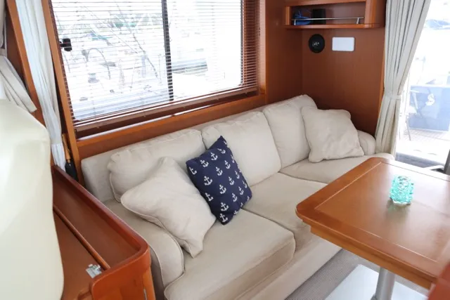 Slide: The Image of Beneteau Swift Trawler 44 2013 - 10