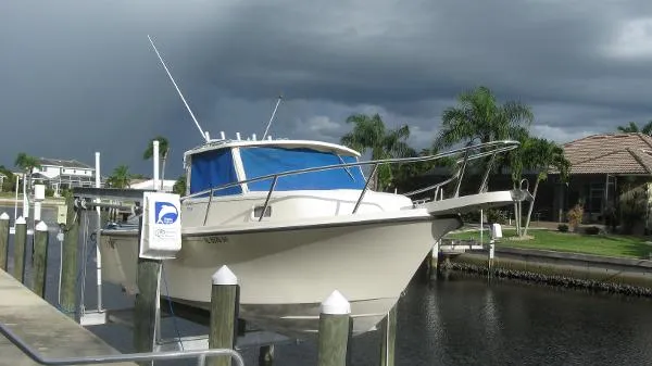 Slide: The Image of Parker Marine 2320 SL 2008 - 1