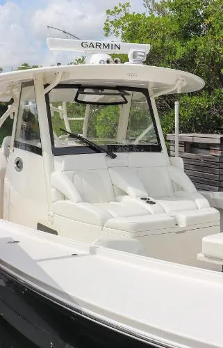 Slide: The Image of Regulator Marine 41 2019 - 6