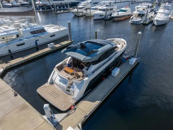 Slide: The Image of Carver Yachts C52 Coupe 2020 - 8