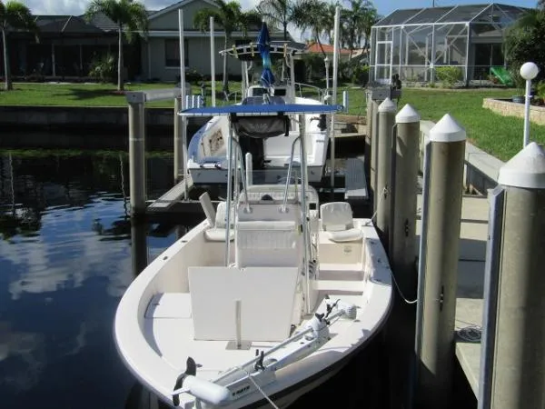 Slide: The Image of Pathfinder 2200 V 2005 - 8
