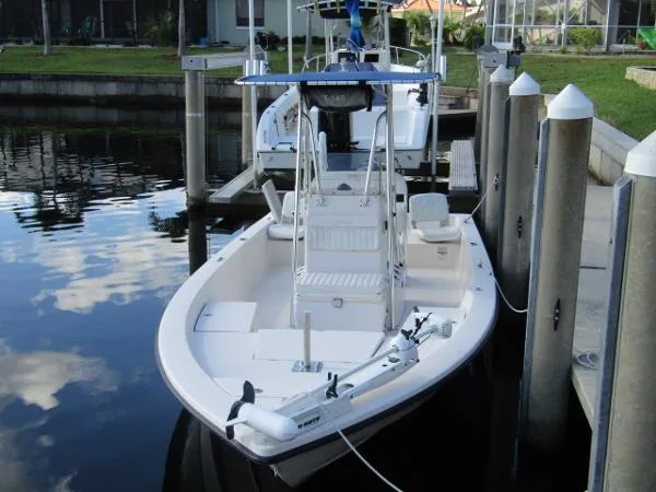 Slide: The Image of Pathfinder 2200 V 2005 - 9