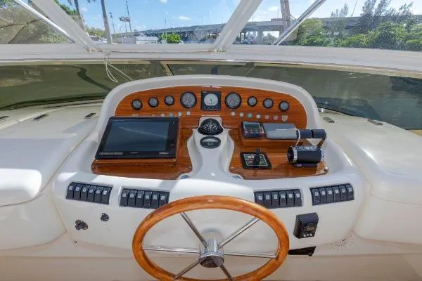 Slide: The Image of Azimut Flybridge Motor Yacht 2007 - 9