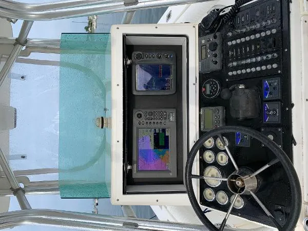 Slide: The Image of Albin Center Console 2007 - 1