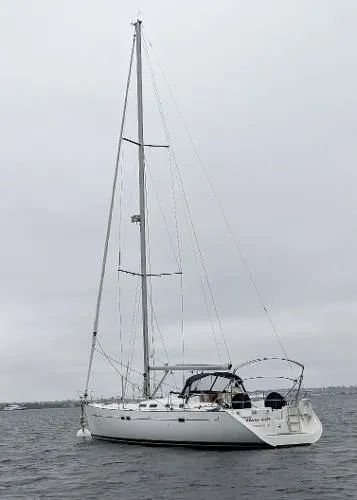 Slide: The Image of Beneteau 473 2001 - 2