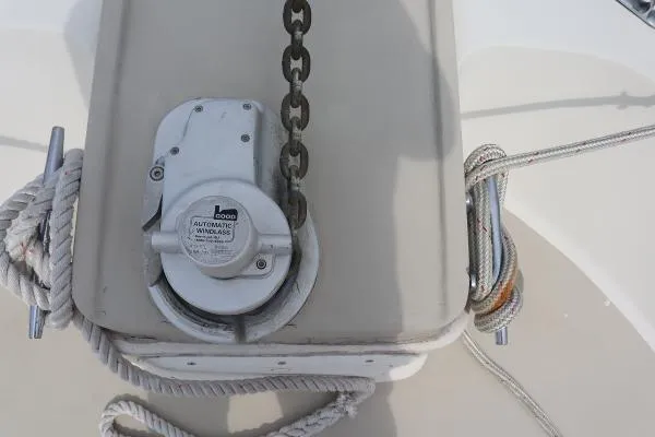 Slide: The Image of Mainship 40 Double Cabin 1987 - 5