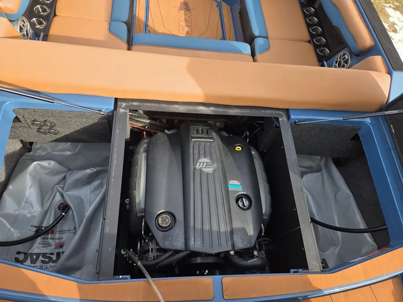 Slide: The Image of Axis T220 2023 - 7