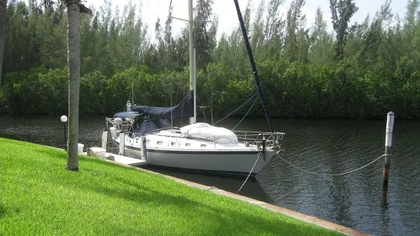 Slide: The Image of Ericson Sloop 1997 - 0