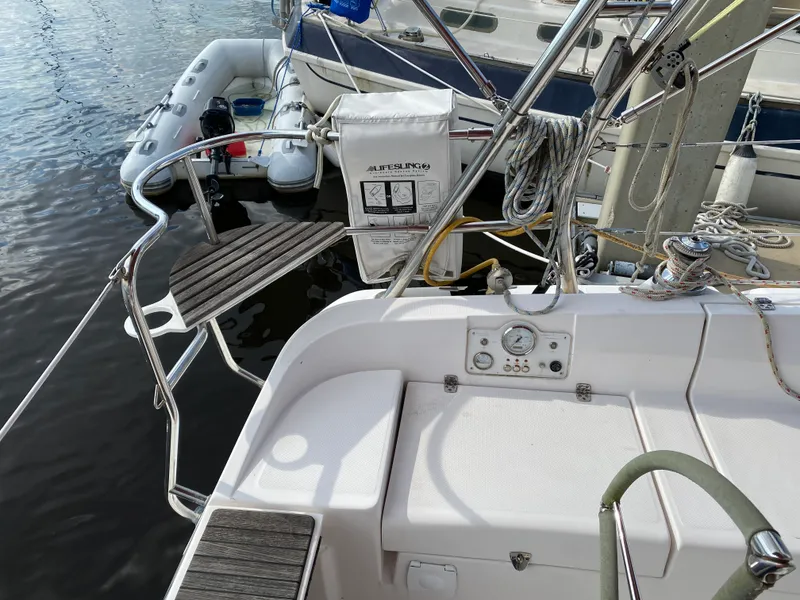Slide: The Image of Hunter 36 2013 - 8