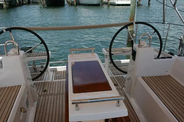 Slide: The Image of Beneteau 38.1 2019 - 7