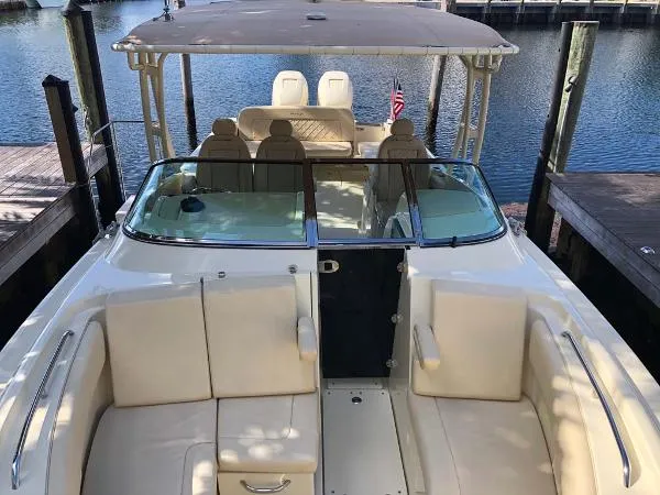 Slide: The Image of Chris-Craft Calypso 30 2017 - 11