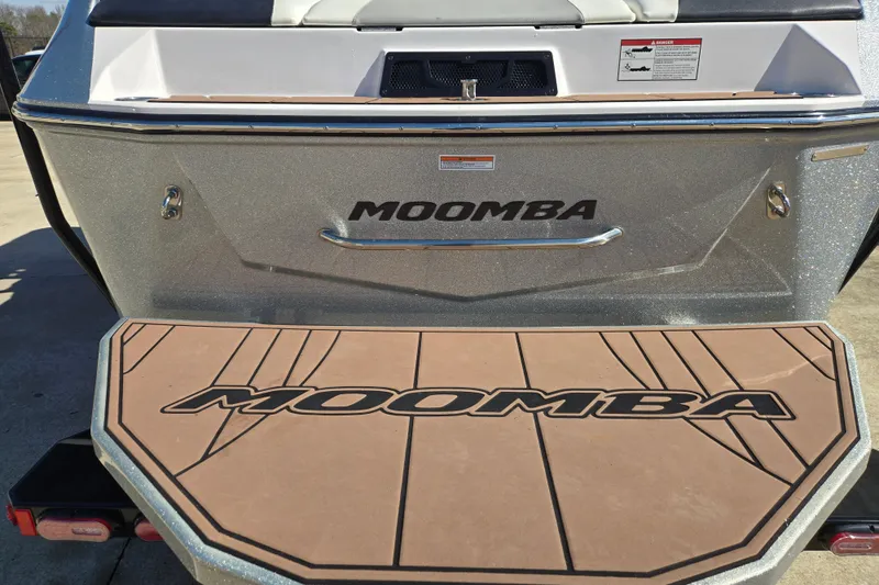 Slide: The Image of 2020 Moomba Helix boat rear view with branded swim platform. - 10
