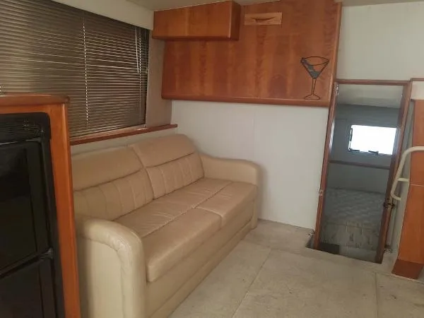 Slide: The Image of Silverton 352 Motor Yacht 2002 - 8