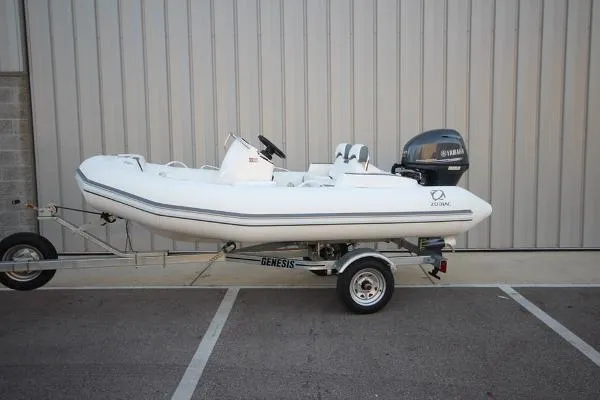Slide: The Image of Zodiac Yachtline 360 DL NEO GL Edition 40hp In Stock 2021 - 0