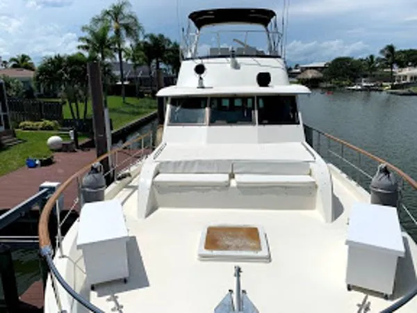 Slide: The Image of Hatteras Motor Yacht 1987 - 9