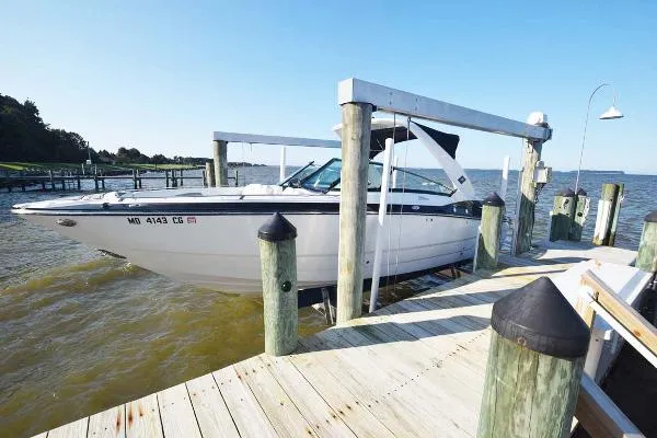 Slide: The Image of Monterey 288 SS Bowrider 2015 - 1