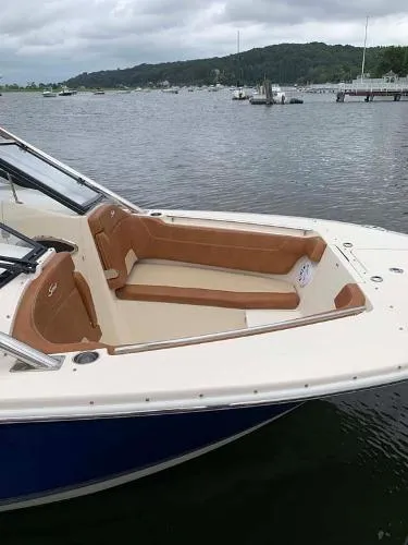 Slide: The Image of Scout 275 Dorado 2019 - 3