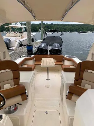 Slide: The Image of Scout 275 Dorado 2019 - 7