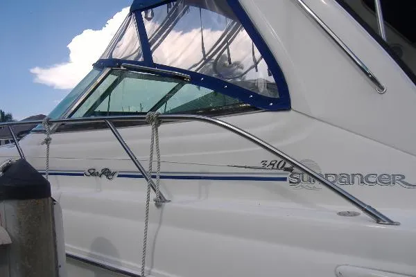 Slide: The Image of Sea Ray 380 Sundancer with Diesels 2000 - 8