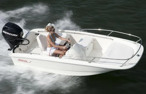Slide: The Image of Boston Whaler 130 Super Sport 2015 - 4