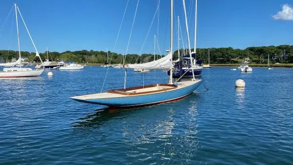 Slide: The Image of C.W. Hood 32 Daysailer 2019 - 5