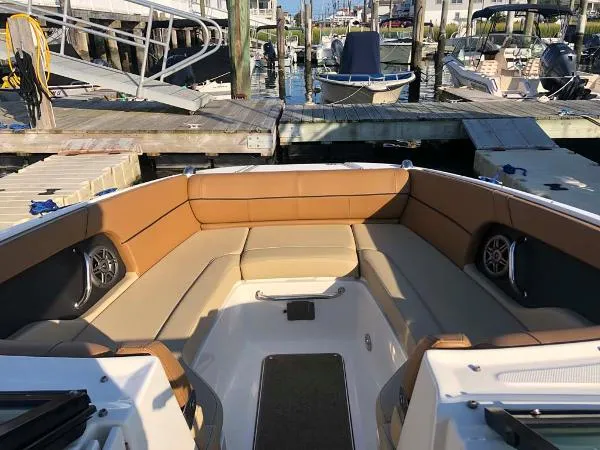 Slide: The Image of Sea Ray 240 Sundeck 2014 - 2