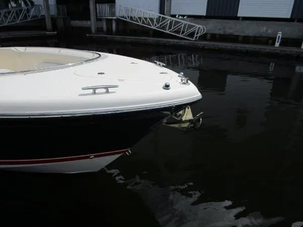 Slide: The Image of Pursuit 310 Sport ST 2012 - 4