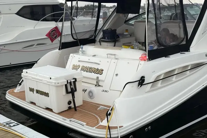 Slide: The Image of 2008 Sea Ray 330 Sundancer 3 - 3