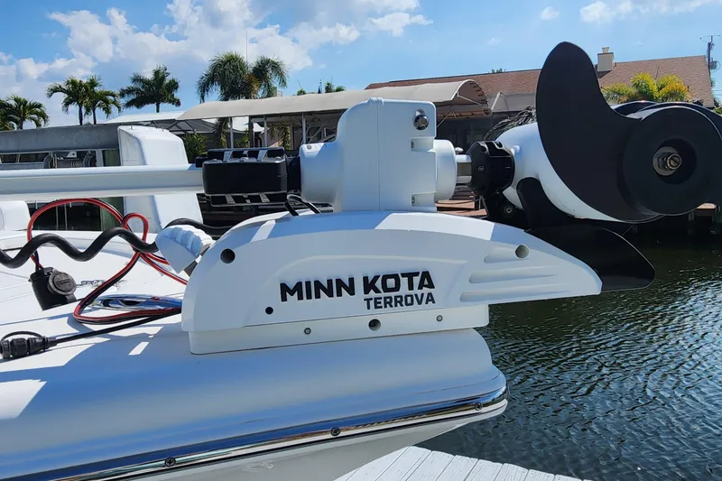 Slide: The Image of 2023 Sea Pro 248 Bay with Minn Kota Terrova trolling motor on deck. - 11