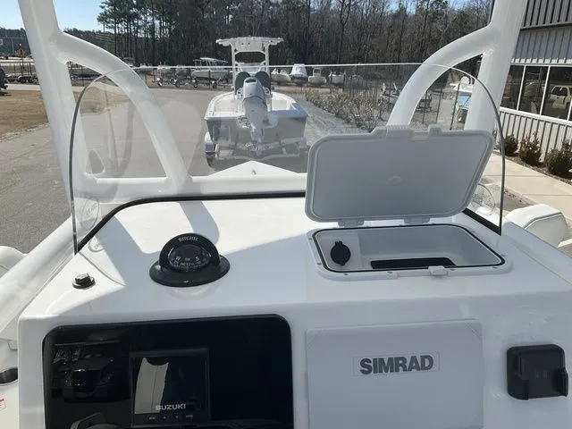 Slide: The Image of Sea Pro 230 Bay Boat 2026 - 14