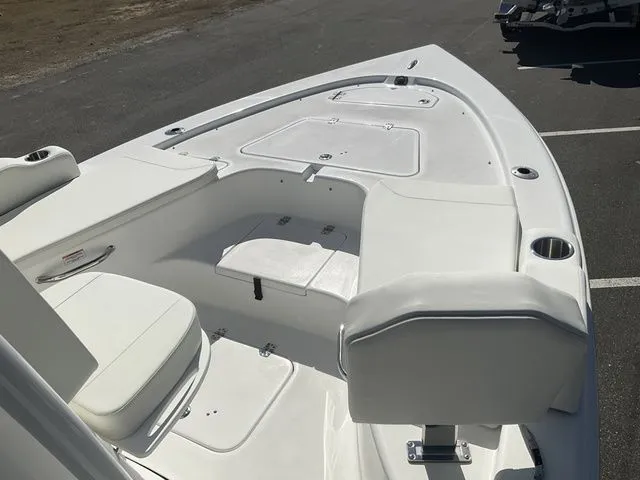 Slide: The Image of Sea Pro 230 Bay Boat 2026 - 21