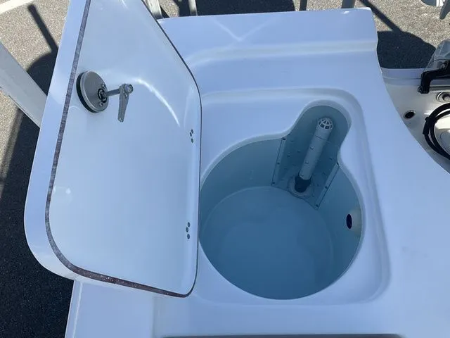 Slide: The Image of Sea Pro 230 Bay Boat 2026 - 24